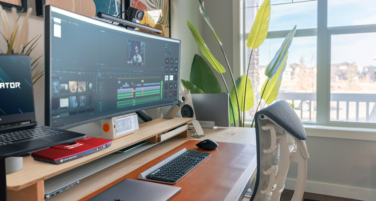 Modern Life's Smart Solutions: Enhancing Work and Leisure with KVM Switches