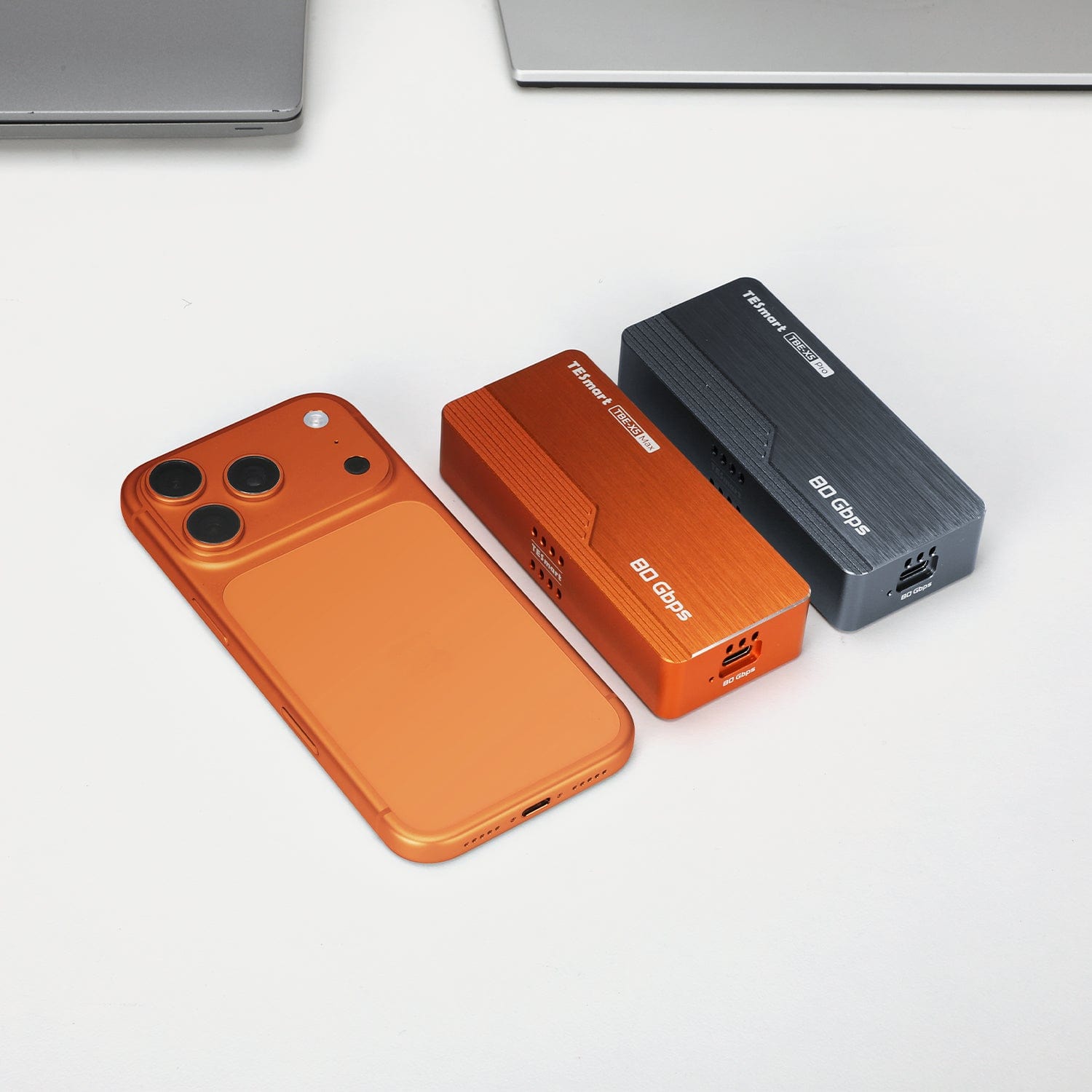 TESmart TBE-X5MAX 80Gbps SSD Enclosure via Dual-Chip Design (Intel JHL9480 + ASM2364) – Featuring Active Cooling & Universal Thunderbolt 5/USB4/USB 3.2 Gen2x2 Support for Demanding Workflows Across Diverse Devices. 80Gbps SSD Enclosure via Dual-Chip Design (Intel JHL9480 + ASM2364) – Featuring Active Cooling & Universal Thunderbolt 5/USB4/USB 3.2 Gen2x2 Support for Demanding Workflows Across Diverse Devices.