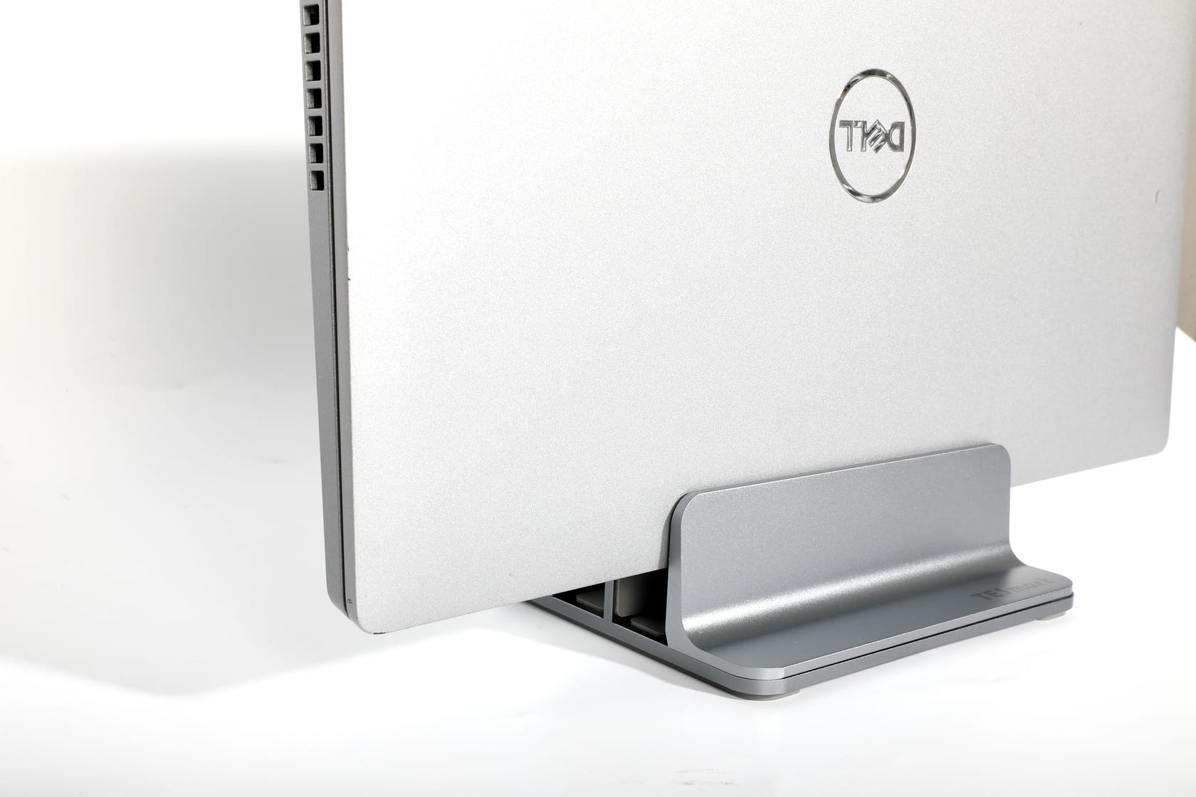 TESmart TEG02 Aluminum &amp; Silicone Laptop Stand - 11x13.5x4.5cm Compact Foldable Notebook Riser Aluminum &amp; Silicone Laptop Stand - 11x13.5x4.5cm Compact Foldable Notebook Riser